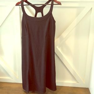 North Face black active wear dress/shelf bra/Large